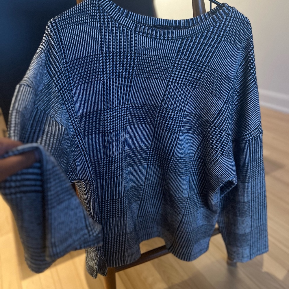 Grey Plaid Women's Thin Sweater
